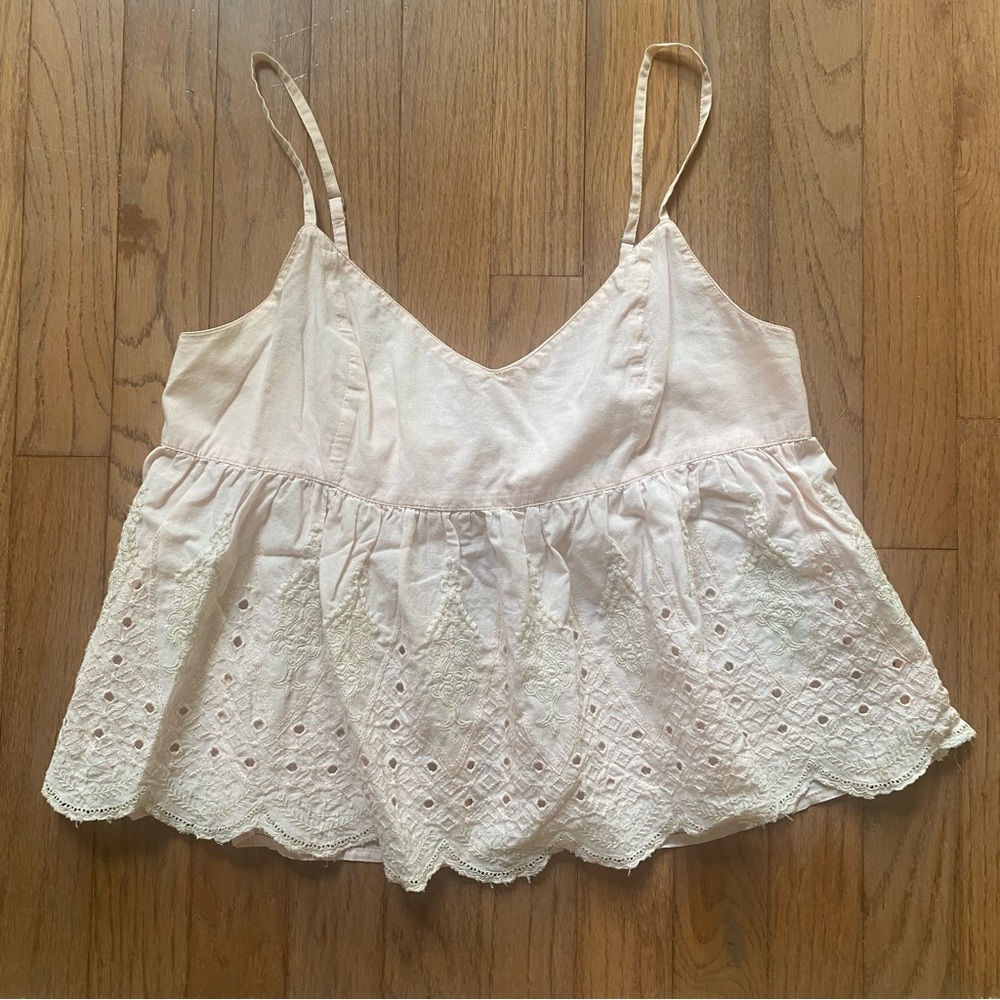 Abercrombie & Firch Light Pink Eyelet Lace Peplum Cami Top